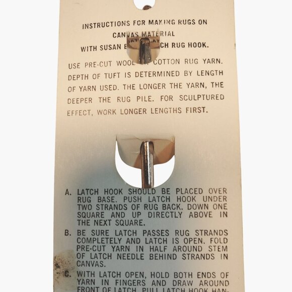 Susan Bates Latch Hook Rug Tool Wood Handle Vintage New on Card - Picture 5 of 8